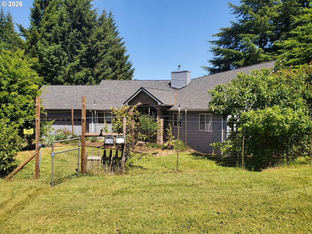 https://bt-photos.global.ssl.fastly.net/portland/1280_boomver_1_257542195-2.jpg