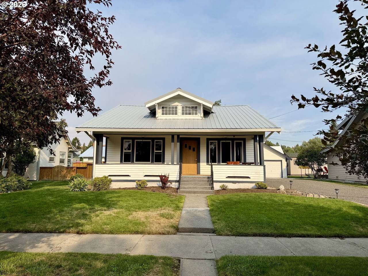 203 1ST St - Photo 1