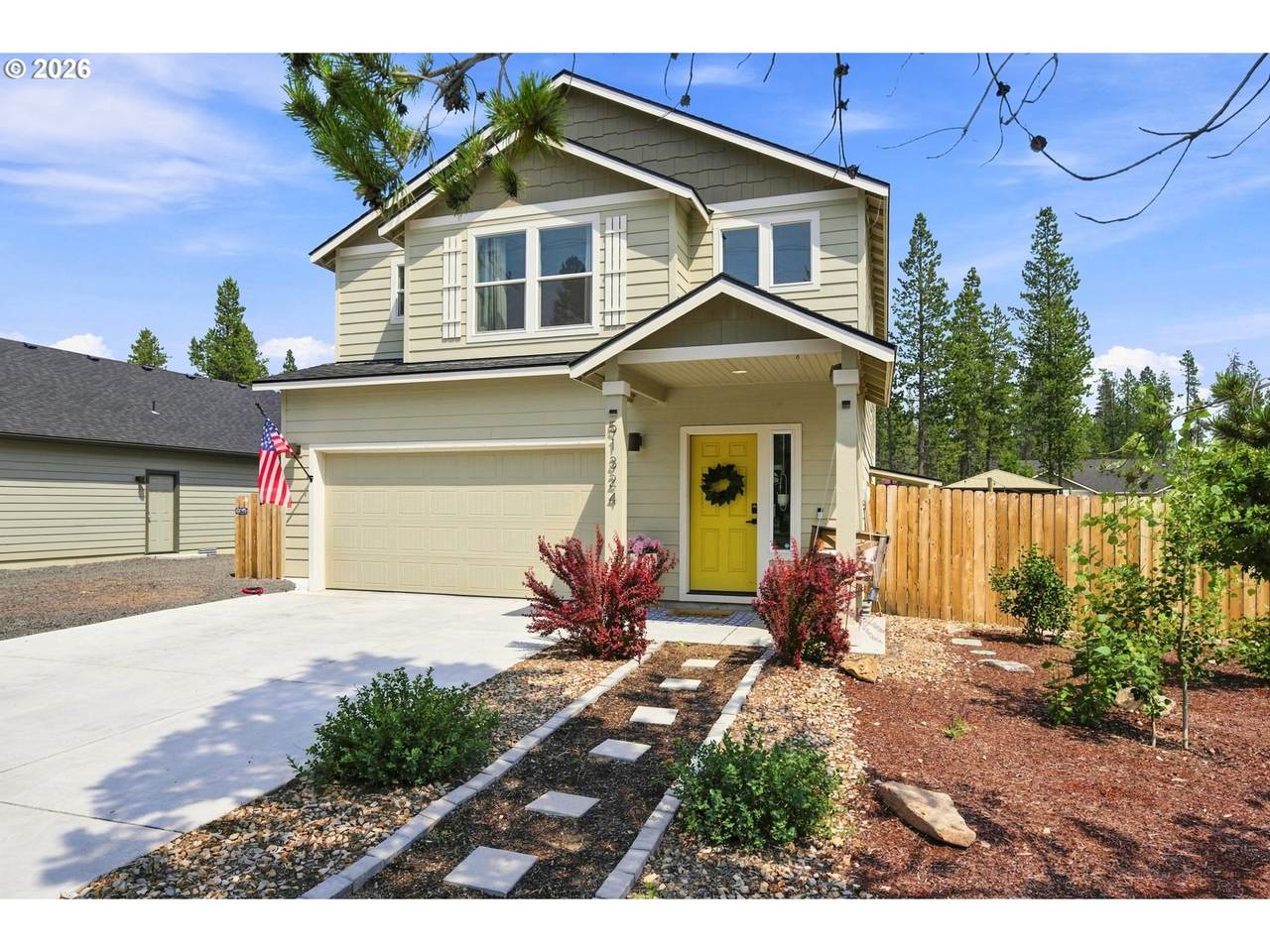 https://bt-photos.global.ssl.fastly.net/portland/1280_boomver_1_258799743-2.jpg