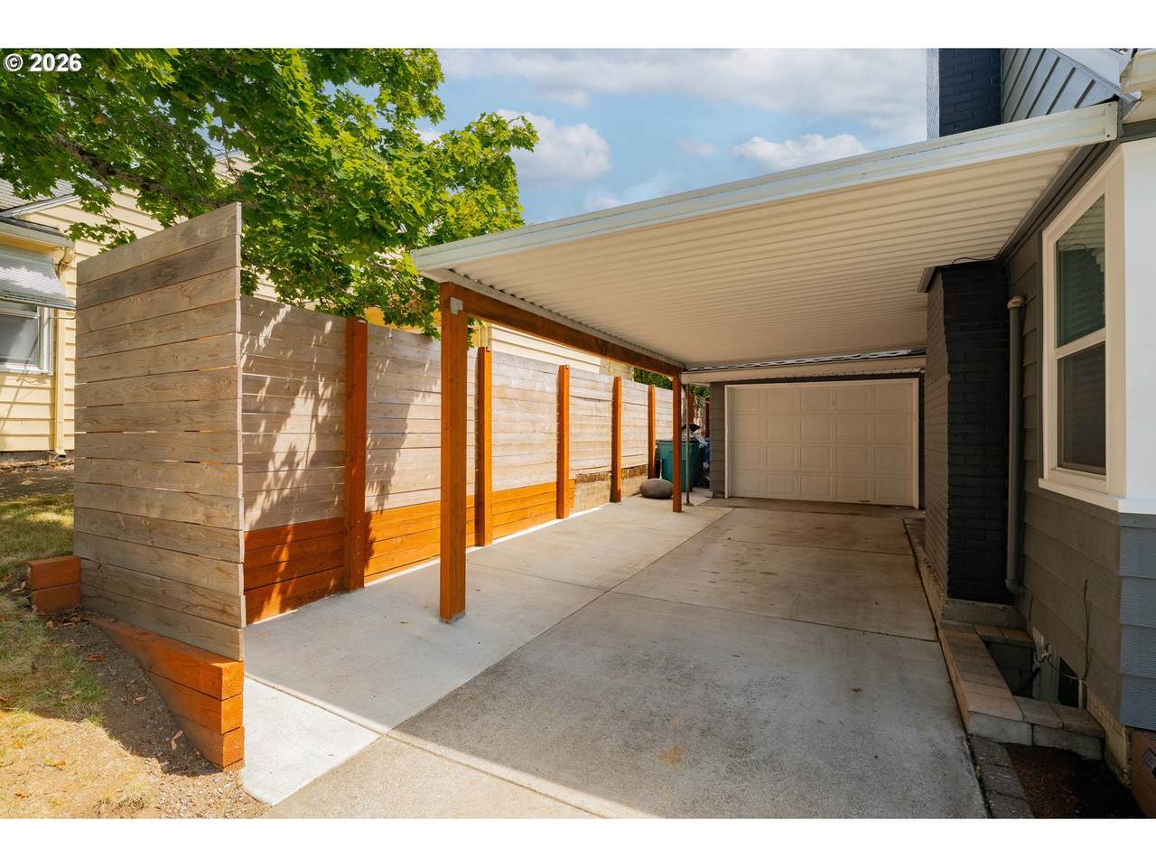 https://bt-photos.global.ssl.fastly.net/portland/1280_boomver_1_259443398-2.jpg