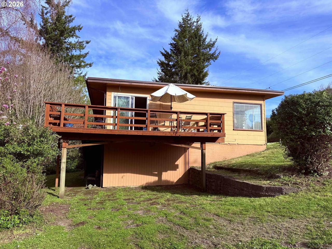 https://bt-photos.global.ssl.fastly.net/portland/1280_boomver_1_259476473-2.jpg