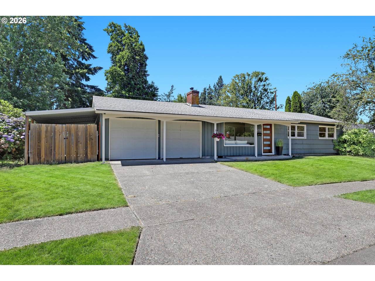 https://bt-photos.global.ssl.fastly.net/portland/1280_boomver_1_259917506-2.jpg