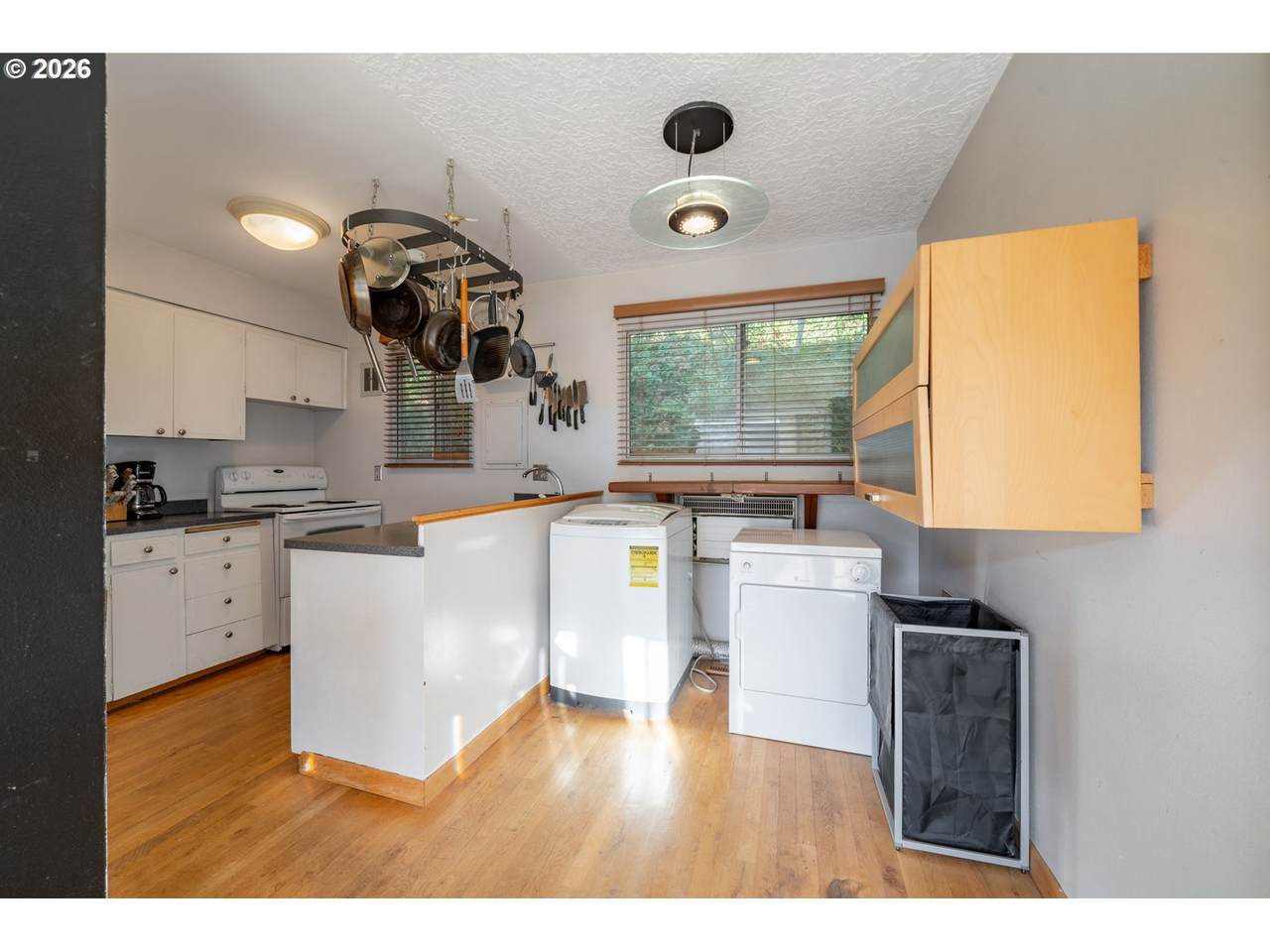 https://bt-photos.global.ssl.fastly.net/portland/1280_boomver_1_260794061-2.jpg