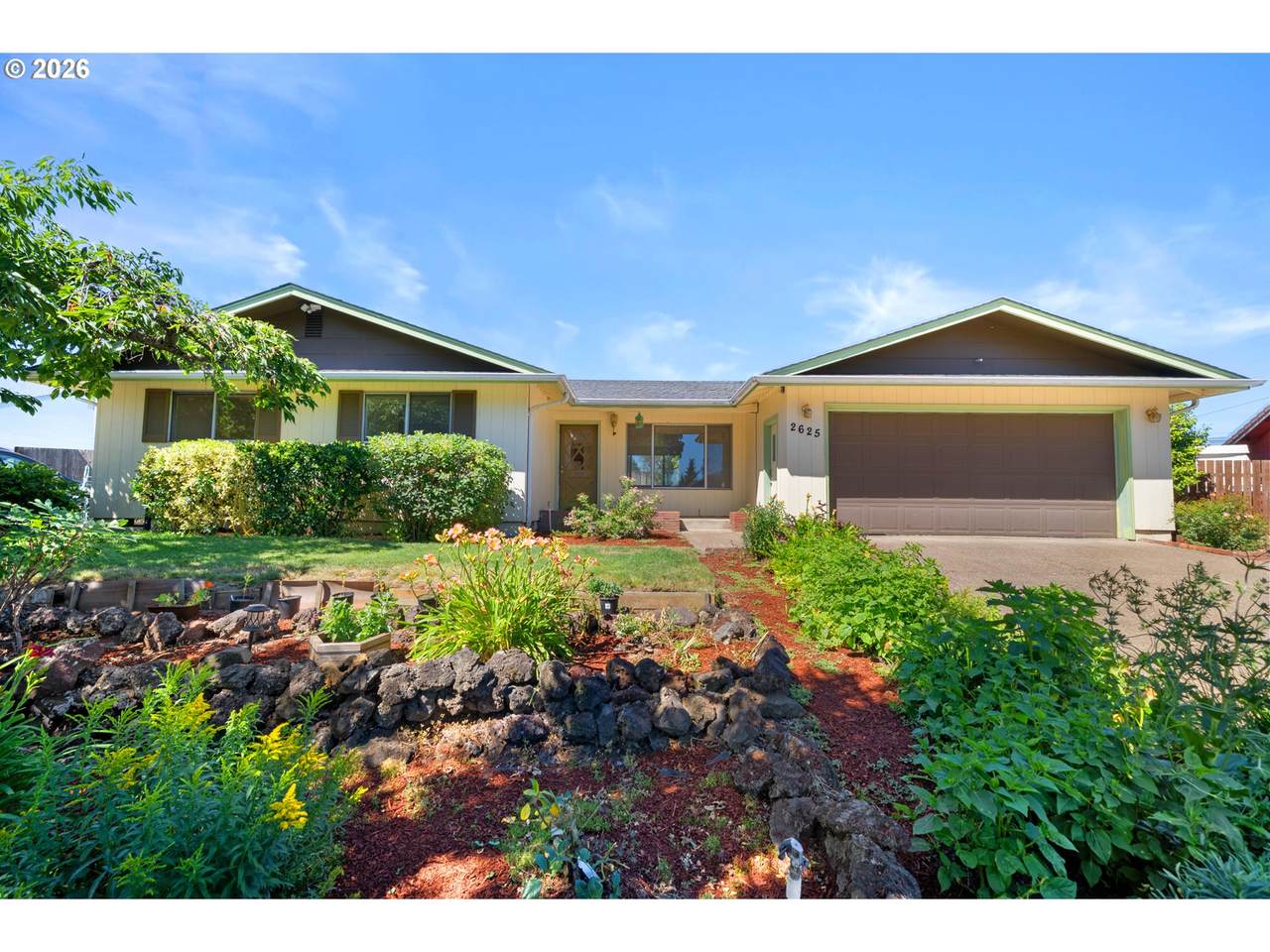 2625 Elysium Ave - Photo 1