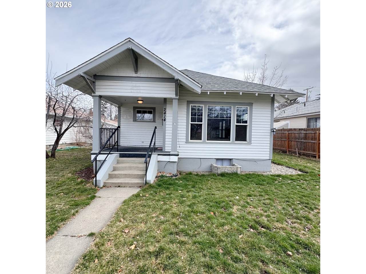 2414 3rd St - Photo 1