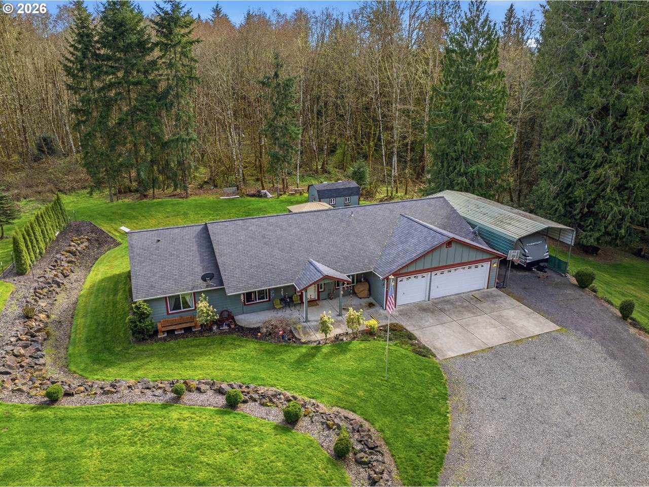 260 Trinity Dr - Photo 1