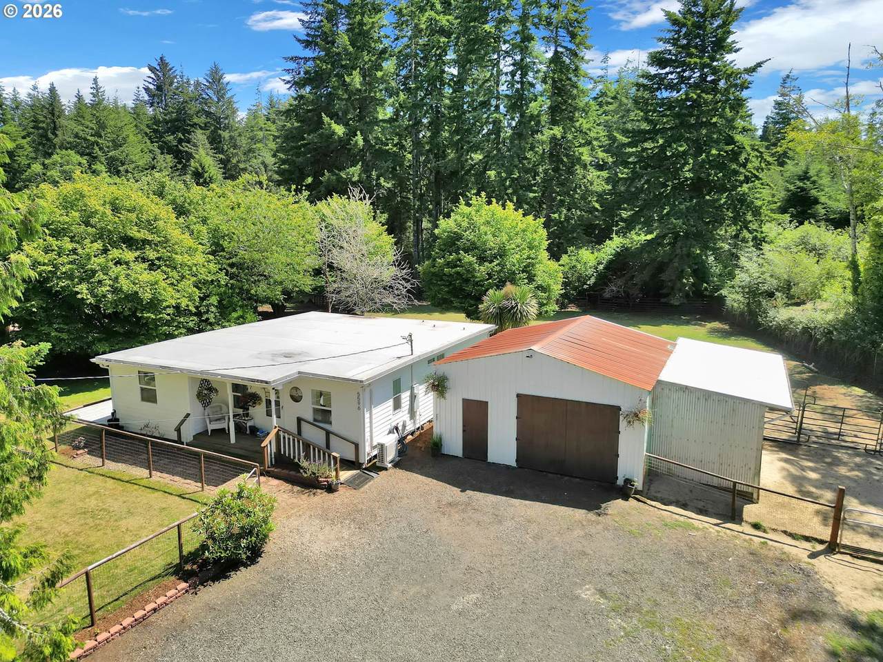 https://bt-photos.global.ssl.fastly.net/portland/1280_boomver_1_263034373-2.jpg