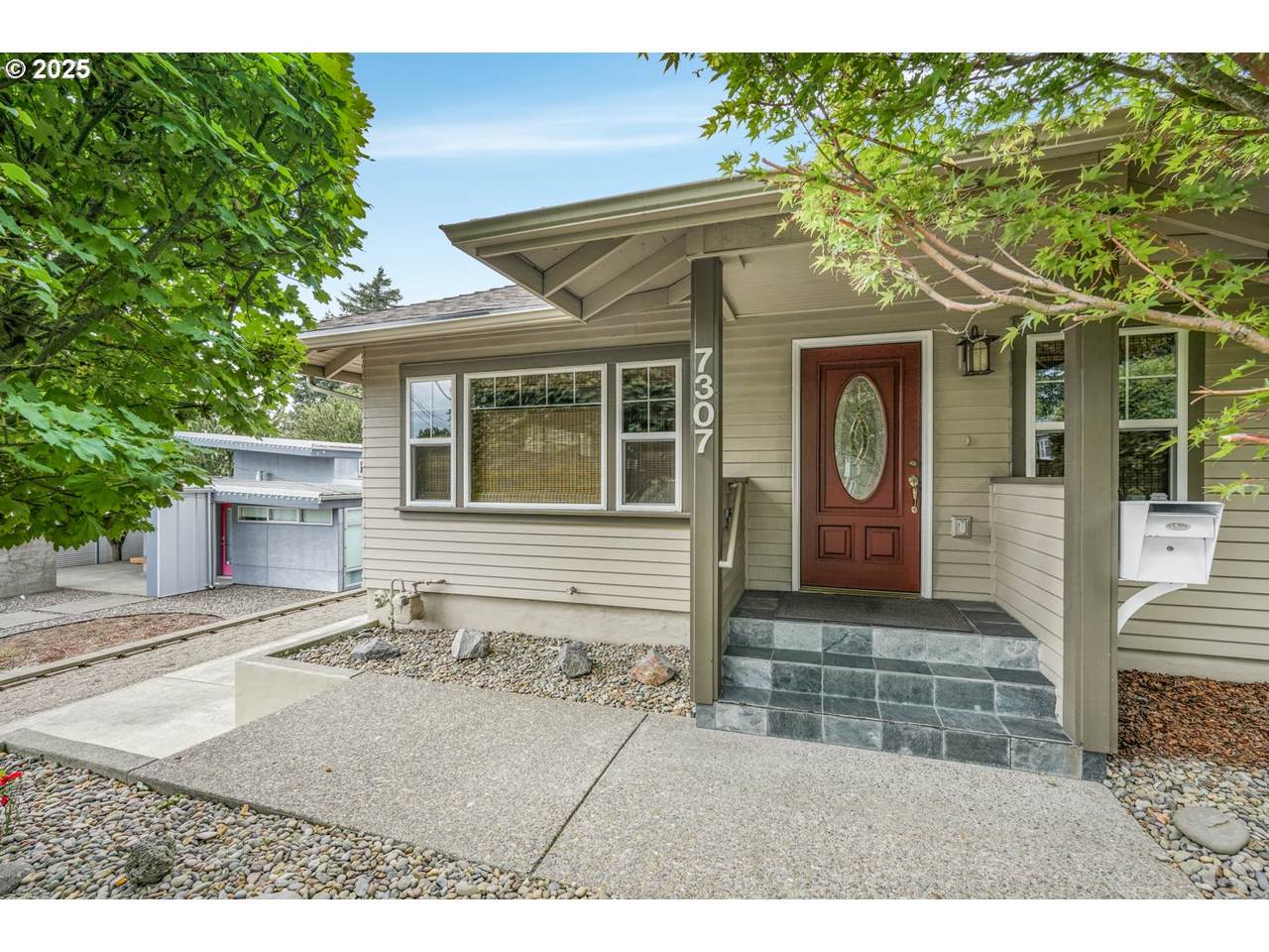 7307 Capitol Hwy - Photo 1