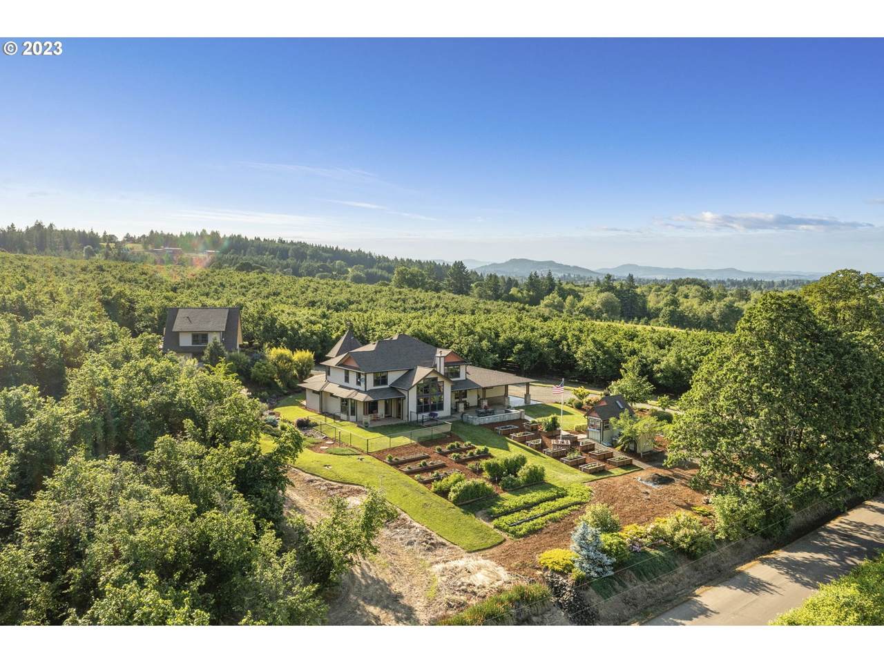4185 Lafollett Rd - Photo 1