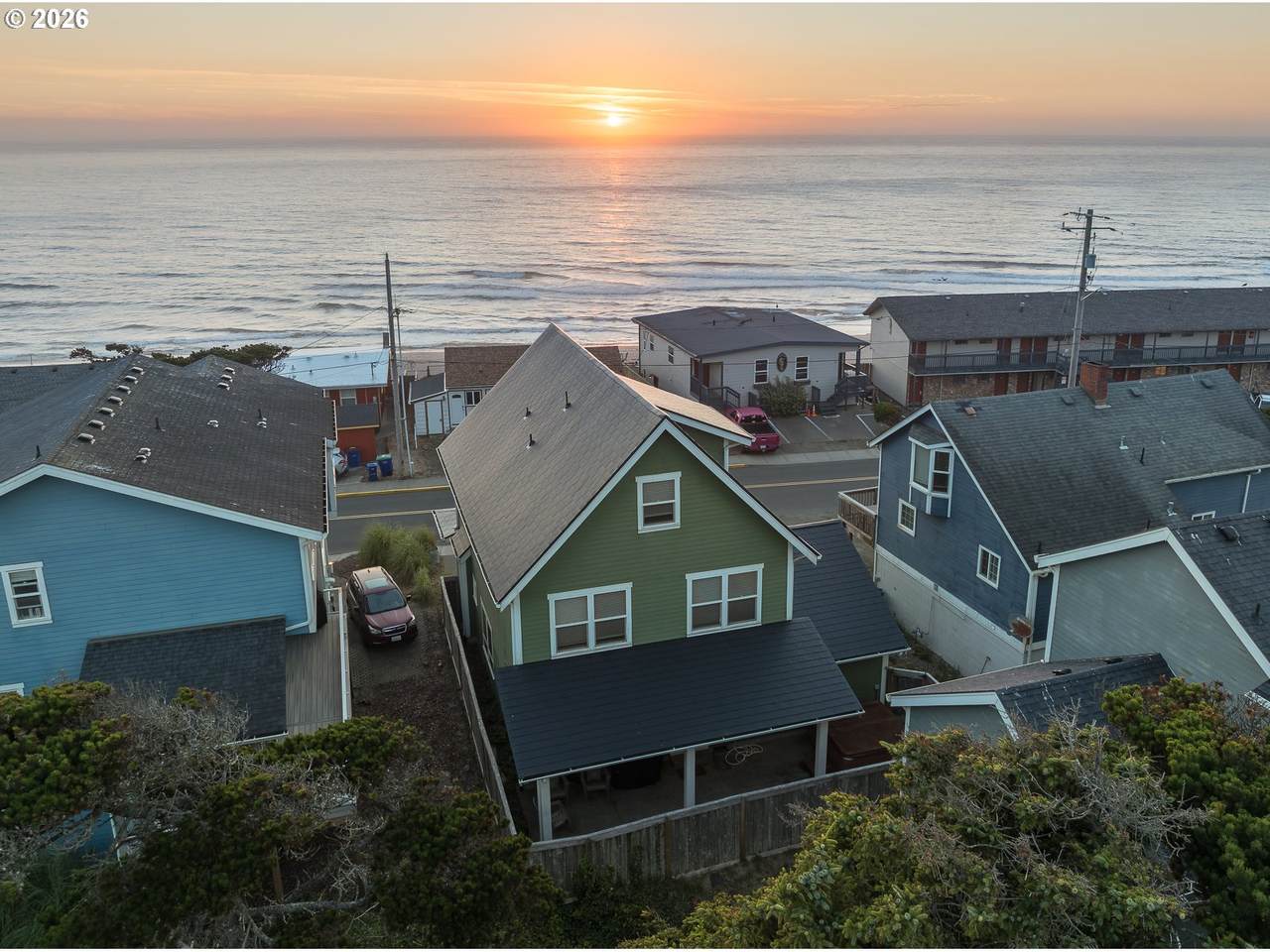 https://bt-photos.global.ssl.fastly.net/portland/1280_boomver_1_266400339-2.jpg