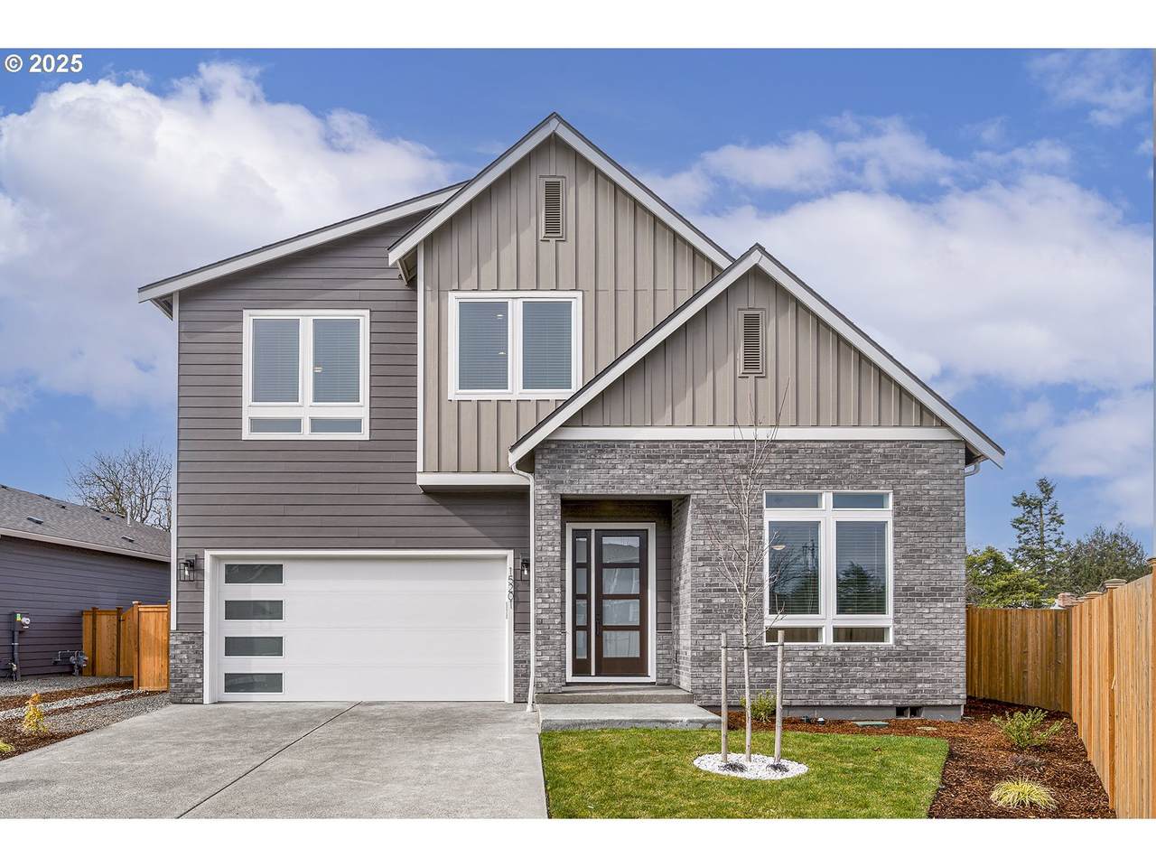 15201 Towers Ter - Photo 1