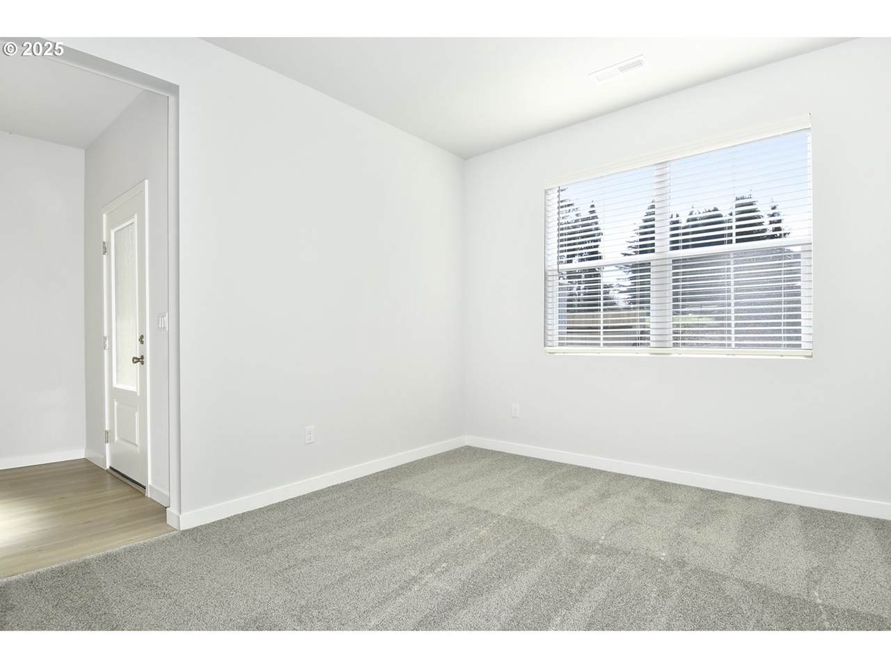 https://bt-photos.global.ssl.fastly.net/portland/1280_boomver_1_267386578-2.jpg