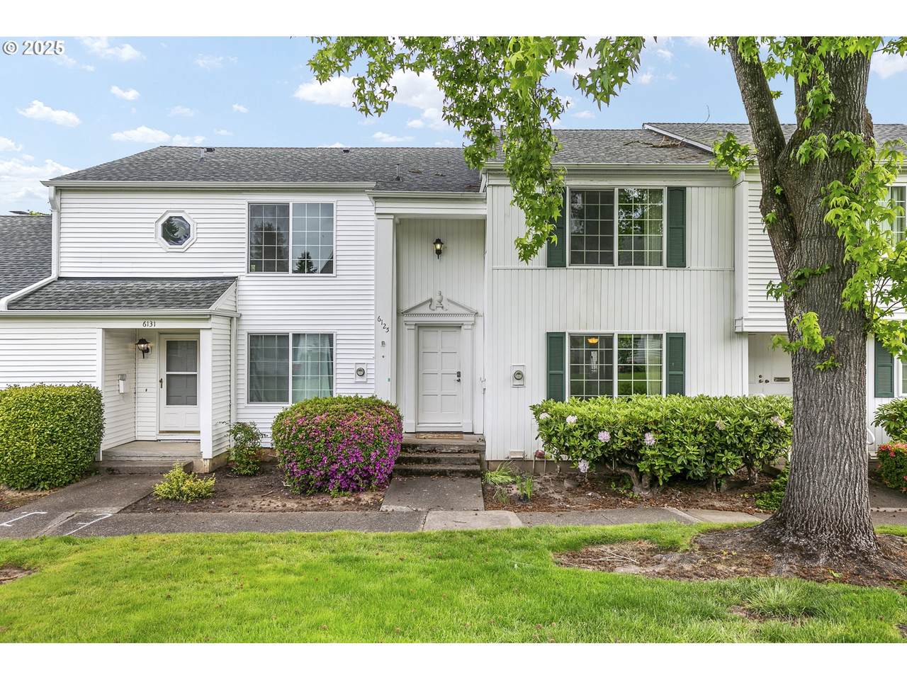 6125 Erickson Ave - Photo 1