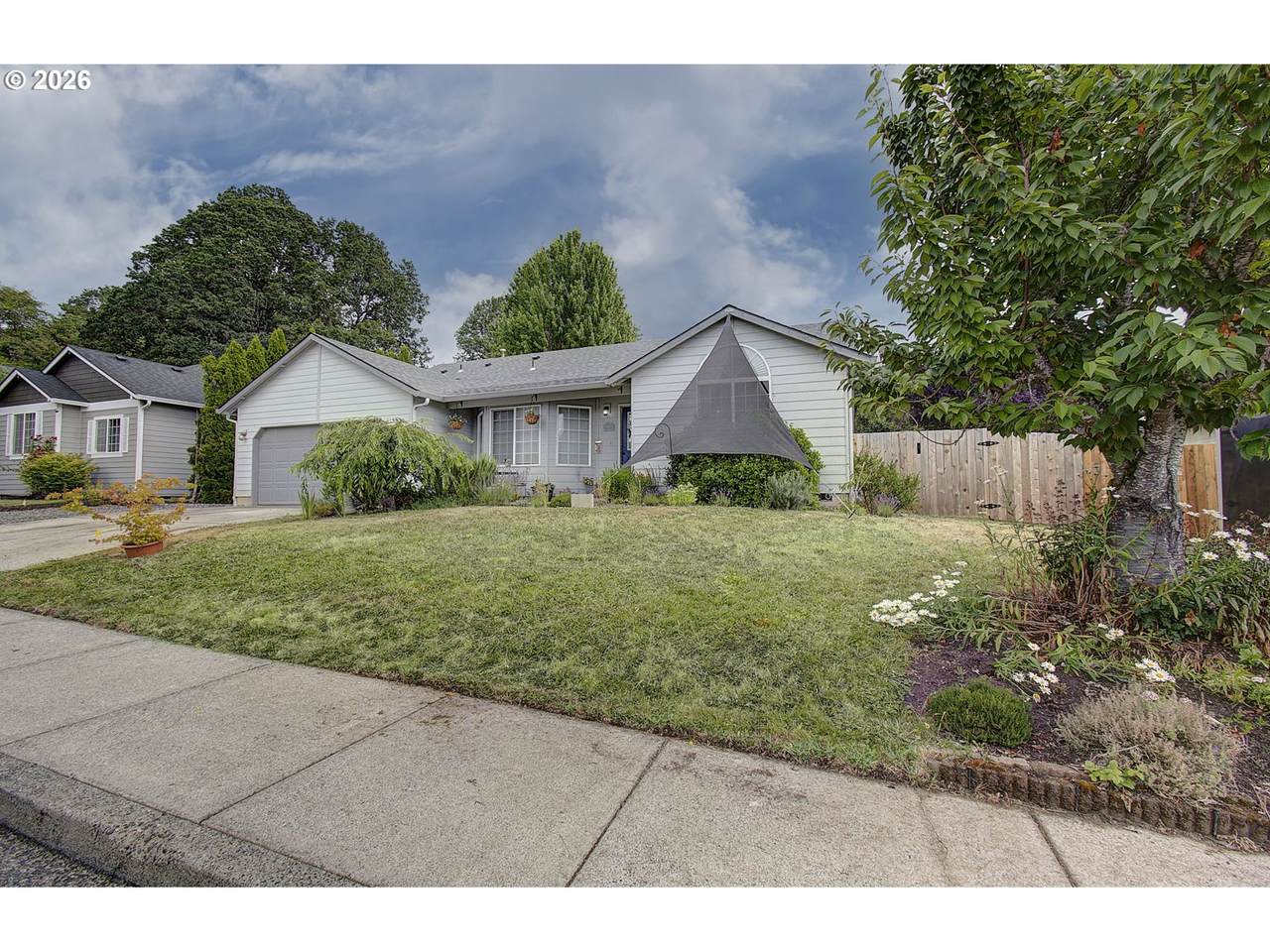 15 14TH Ct - Photo 1