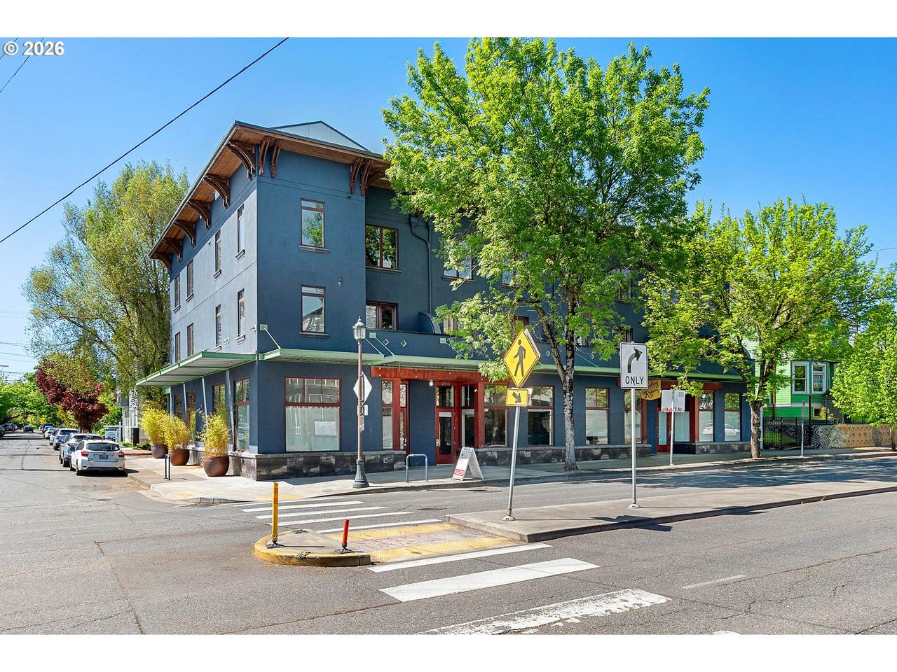 2809 M L King Blvd - Photo 1
