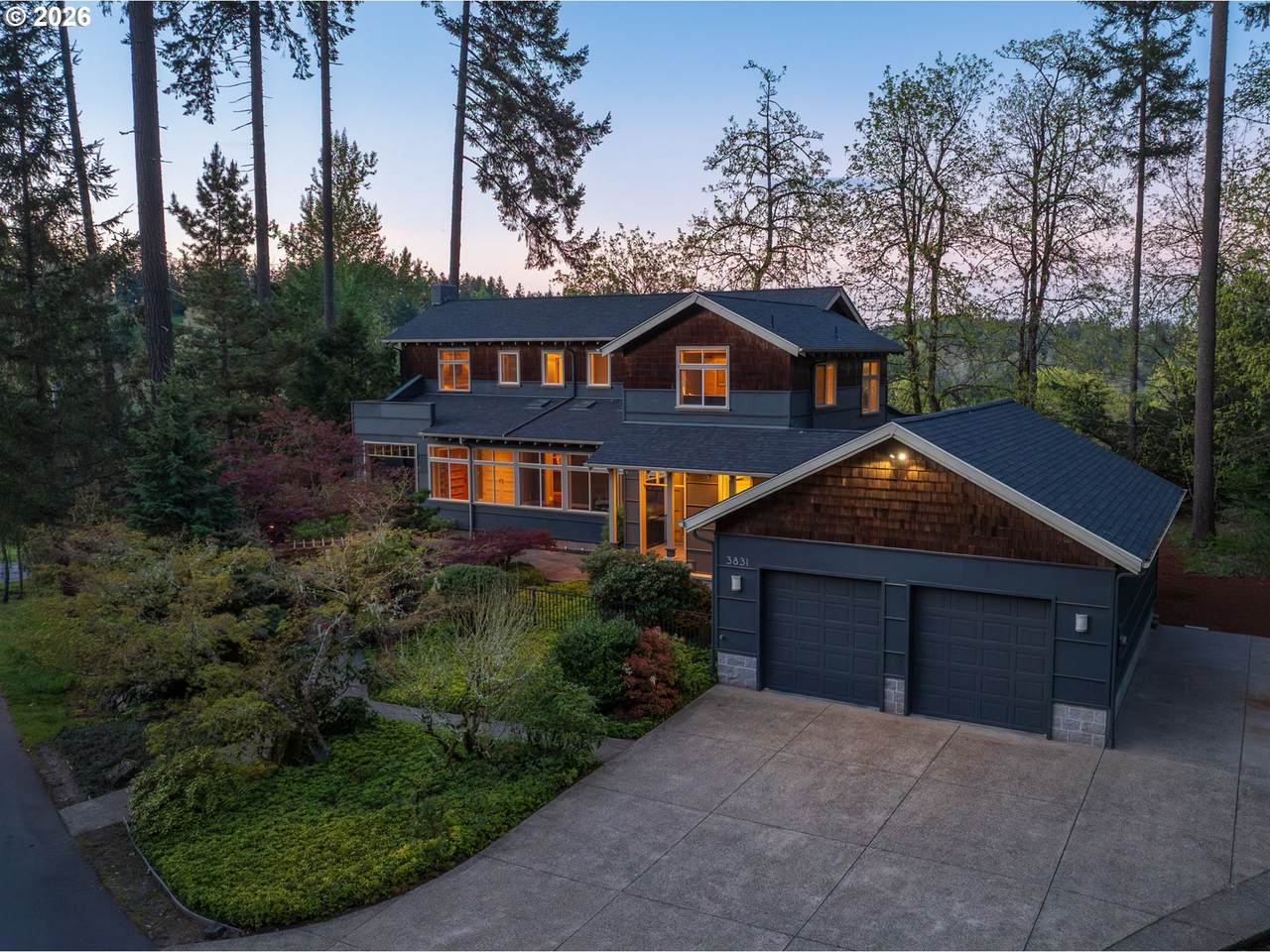 https://bt-photos.global.ssl.fastly.net/portland/1280_boomver_1_269816828-2.jpg