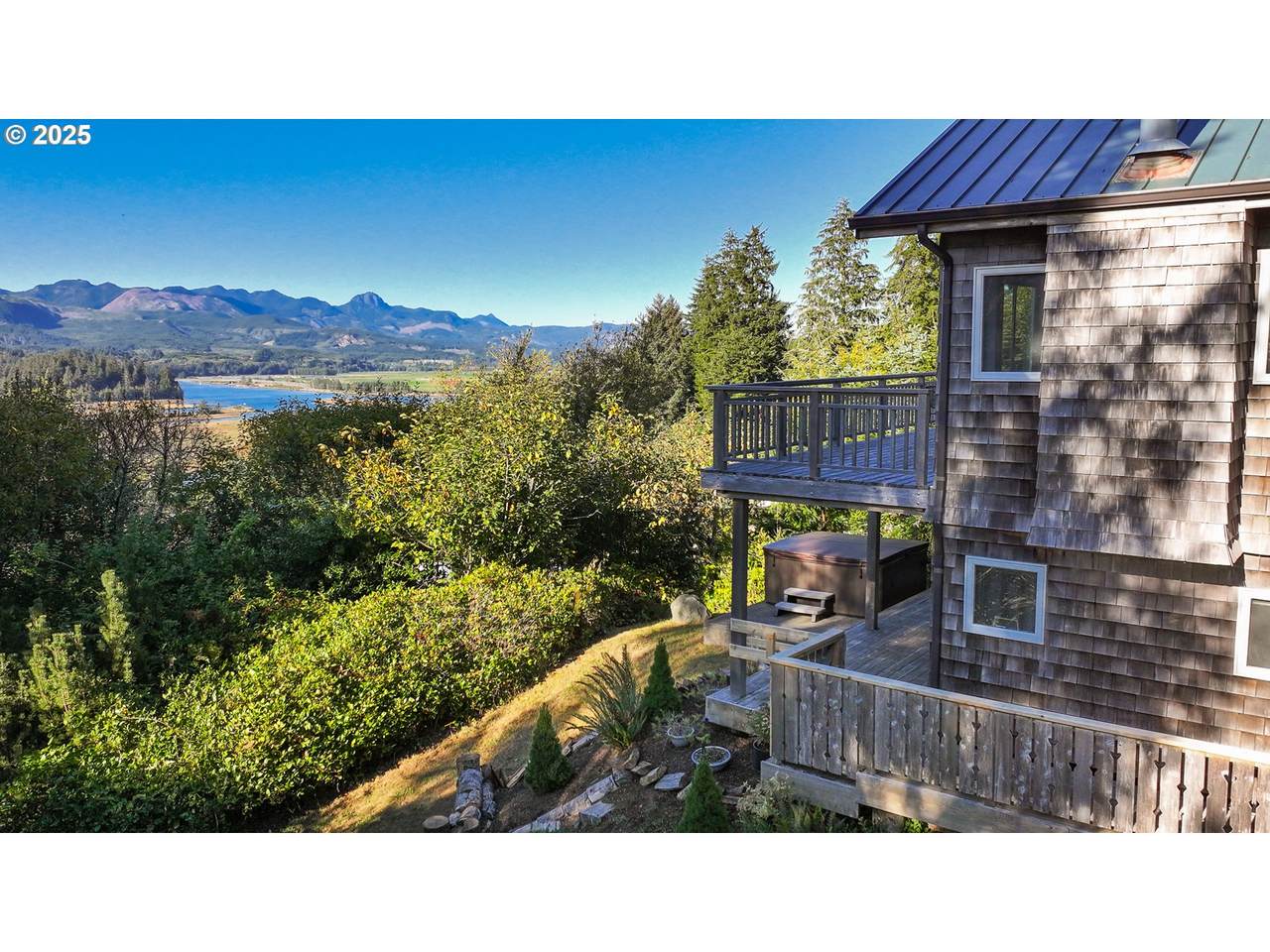 333 Vosburg St - Photo 1