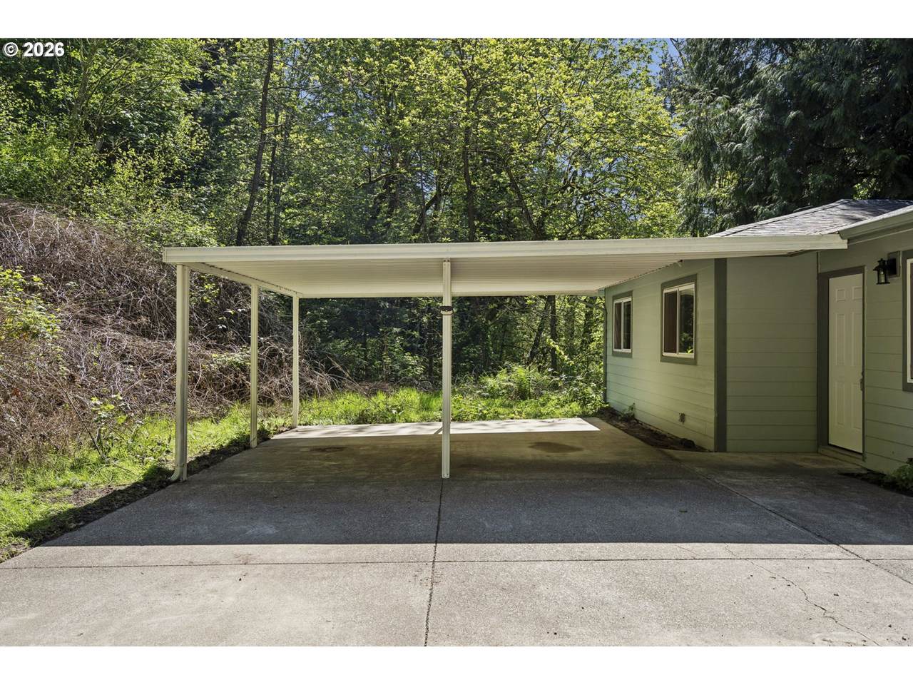 https://bt-photos.global.ssl.fastly.net/portland/1280_boomver_1_270192959-2.jpg
