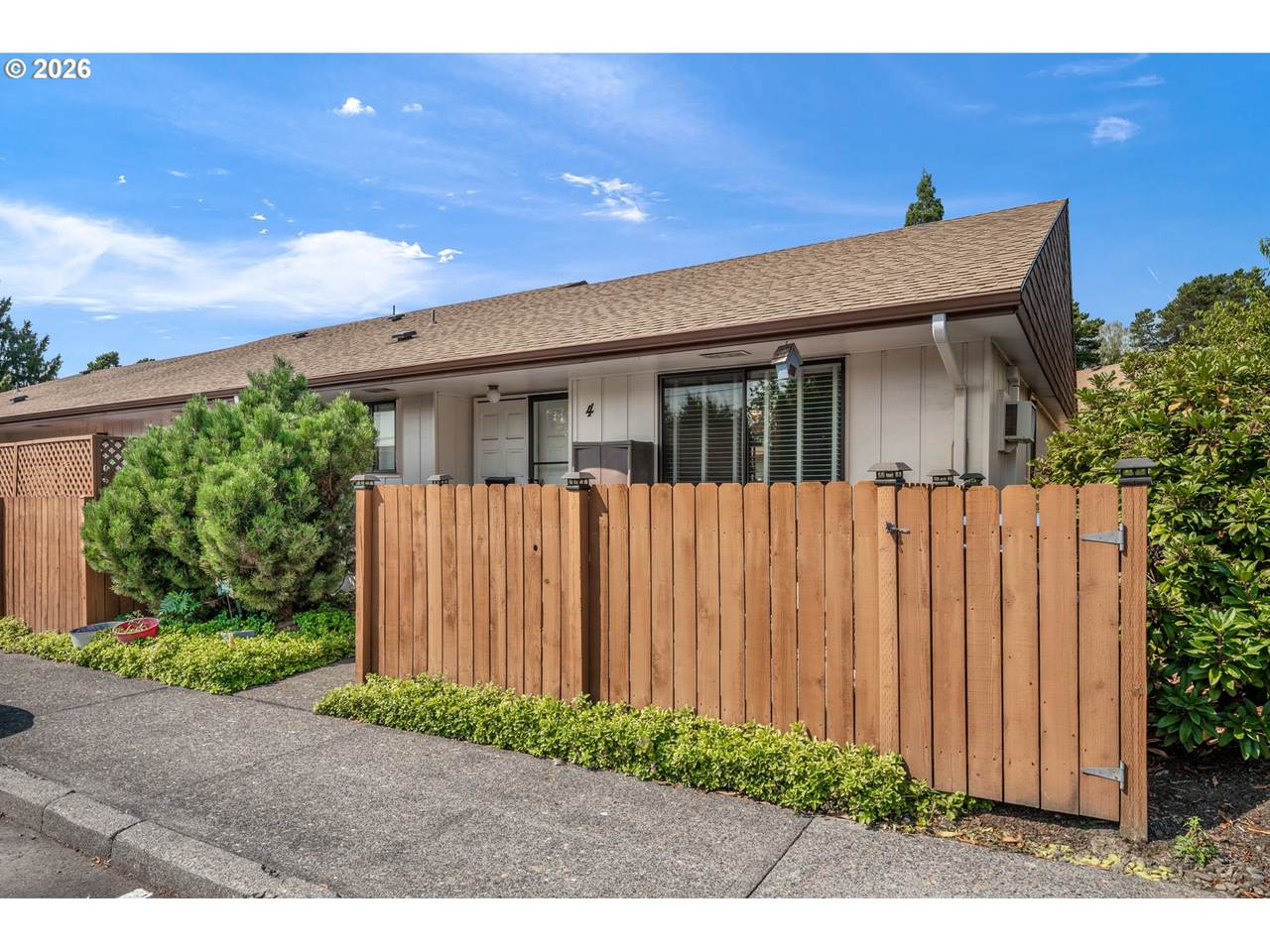 https://bt-photos.global.ssl.fastly.net/portland/1280_boomver_1_270681102-2.jpg