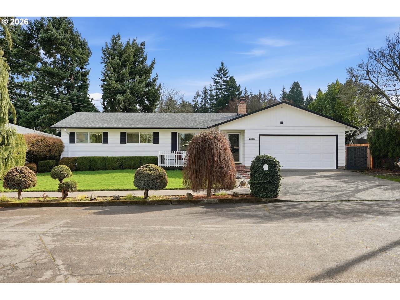 1520 210TH Ave - Photo 1