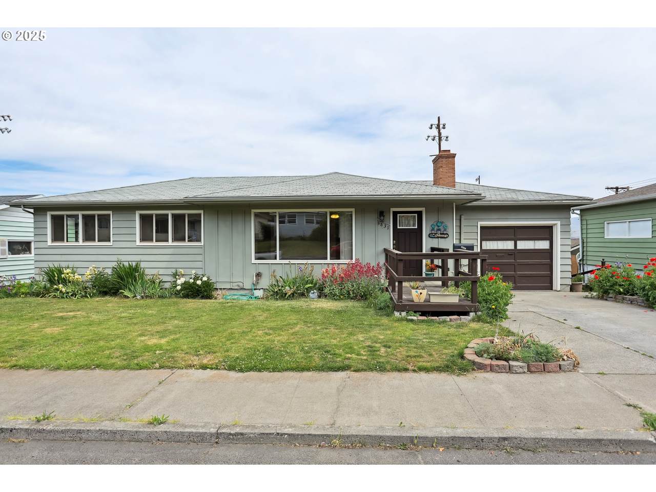 1831 14TH St - Photo 1