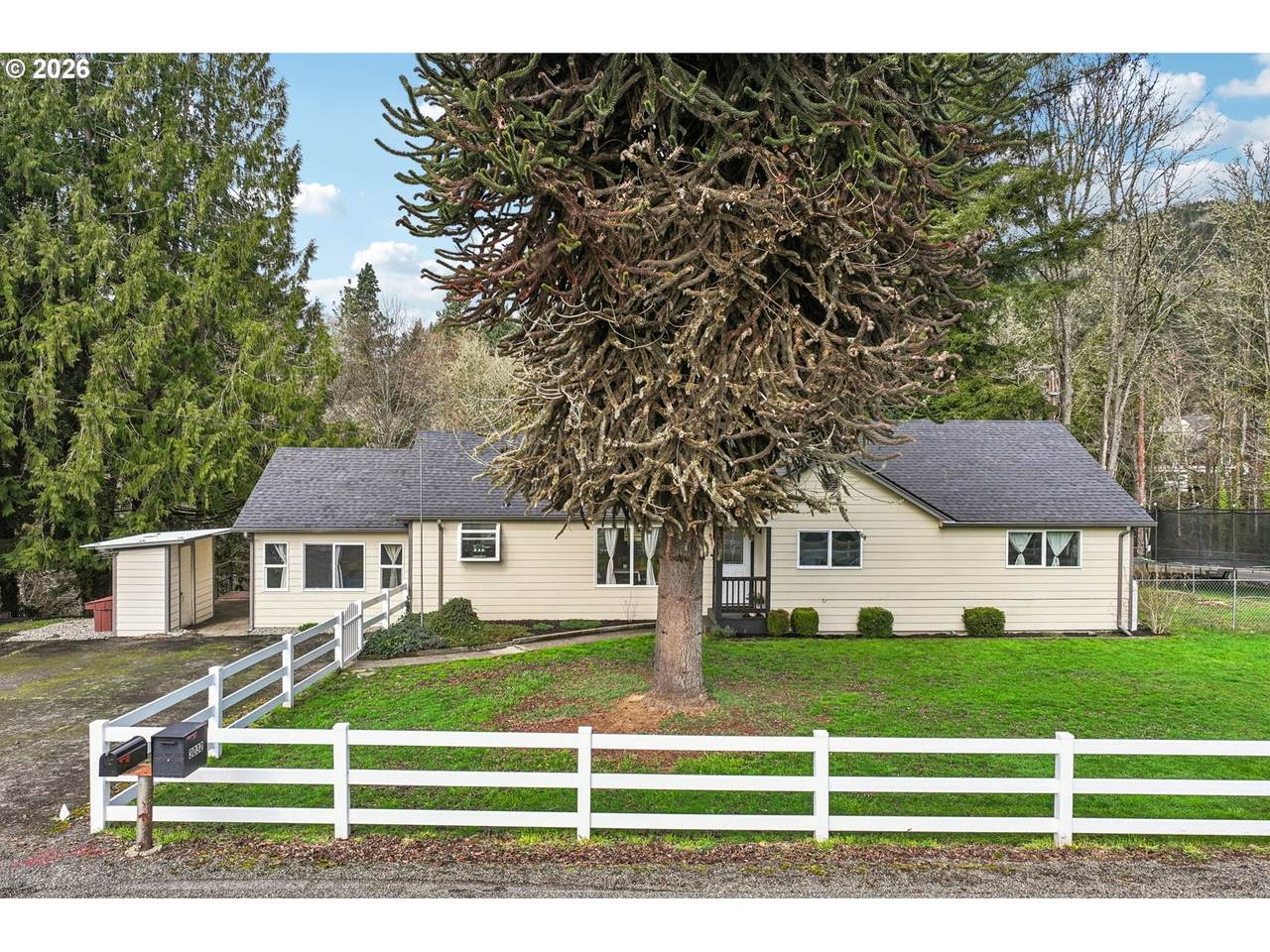 https://bt-photos.global.ssl.fastly.net/portland/1280_boomver_1_272917664-2.jpg
