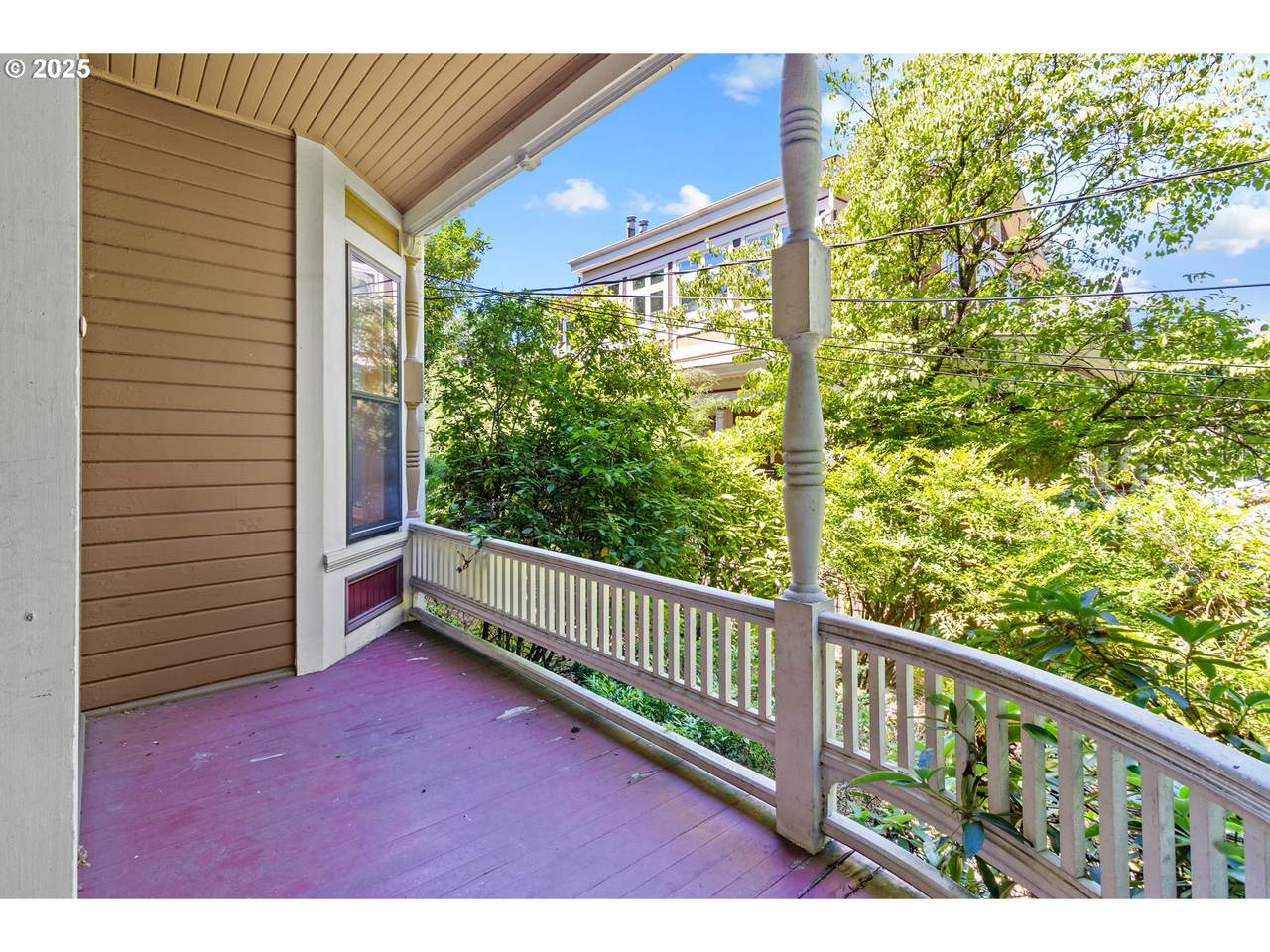 https://bt-photos.global.ssl.fastly.net/portland/1280_boomver_1_273362440-2.jpg