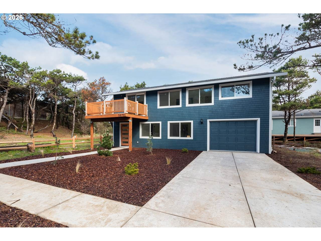 https://bt-photos.global.ssl.fastly.net/portland/1280_boomver_1_273400836-2.jpg