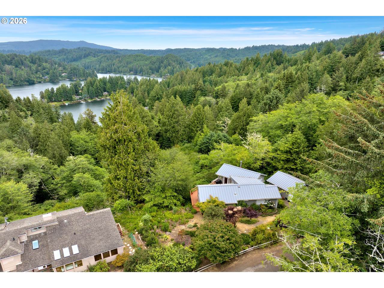 https://bt-photos.global.ssl.fastly.net/portland/1280_boomver_1_273758177-2.jpg
