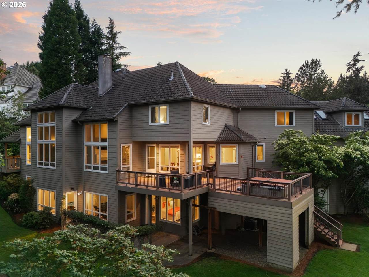 https://bt-photos.global.ssl.fastly.net/portland/1280_boomver_1_274511488-2.jpg