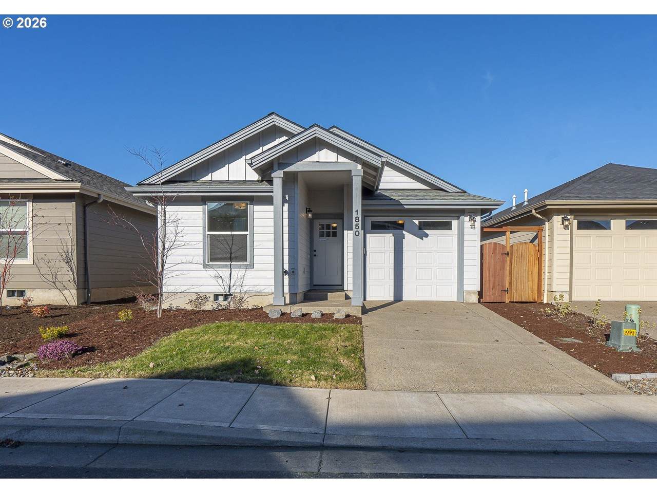 1850 Mulberry Ave - Photo 1