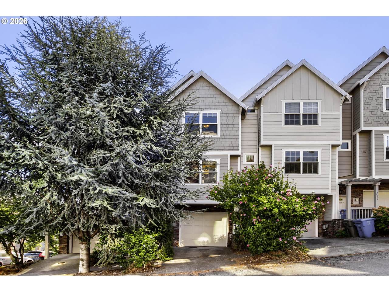 2606 Water Ave - Photo 1