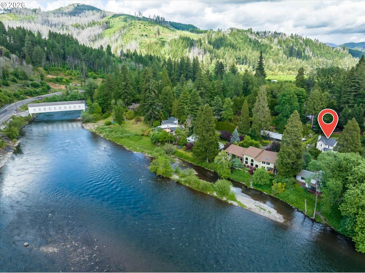 https://bt-photos.global.ssl.fastly.net/portland/1280_boomver_1_276526226-2.jpg