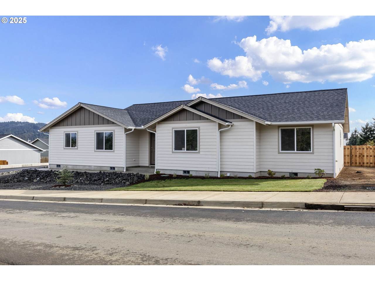 892 Fir Grove Ln - Photo 1