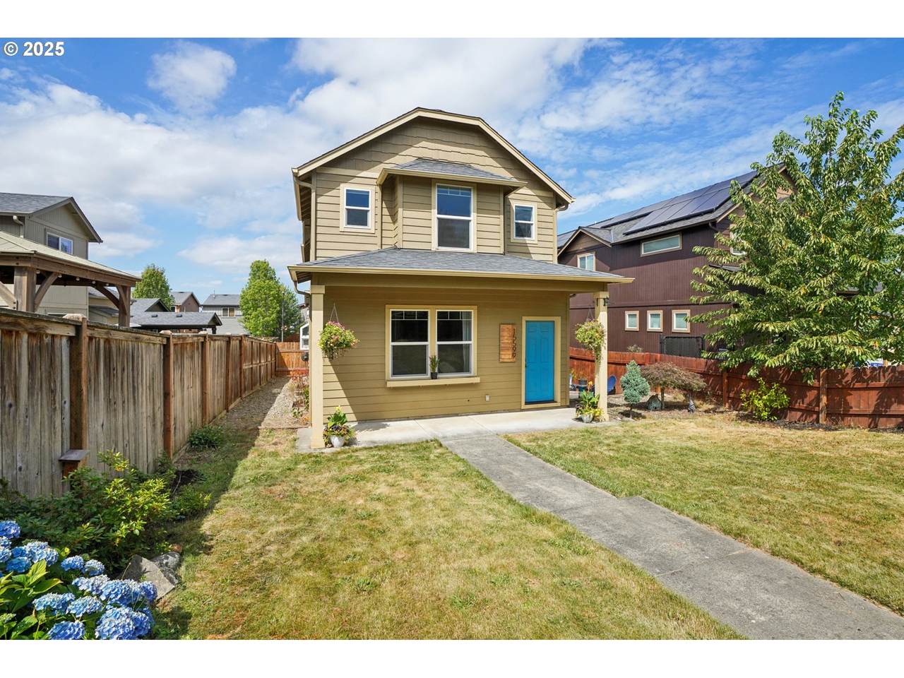 15599 Jewelberry Ave - Photo 1
