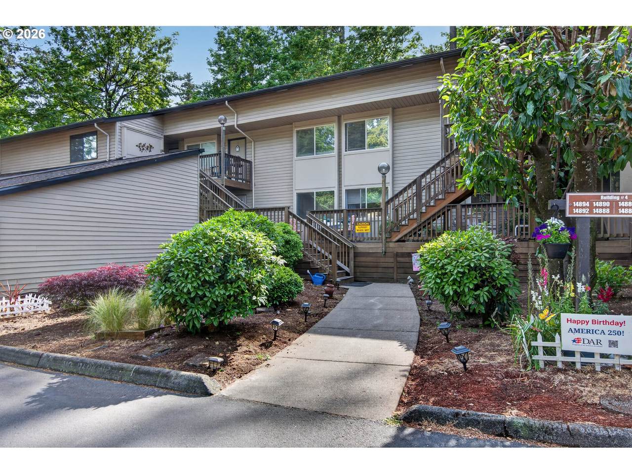 14892 109TH Ave - Photo 1