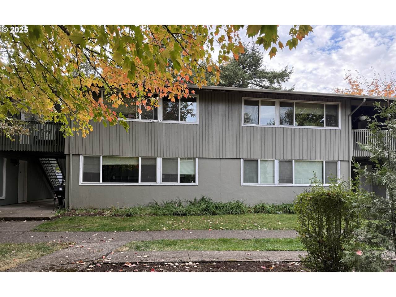 1735 Cleveland Pl - Photo 1