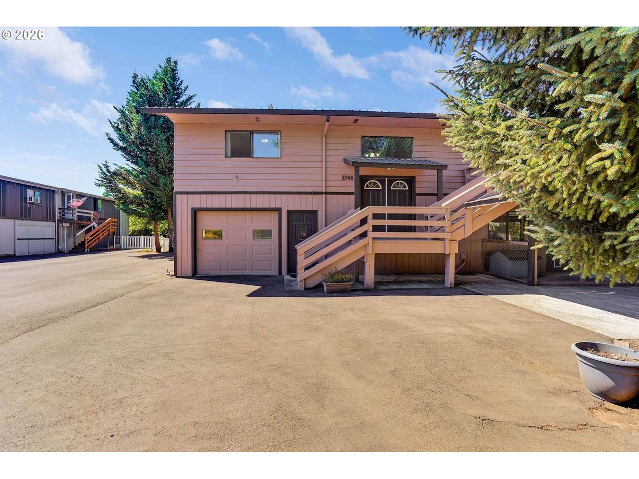 https://bt-photos.global.ssl.fastly.net/portland/1280_boomver_1_278944598-2.jpg