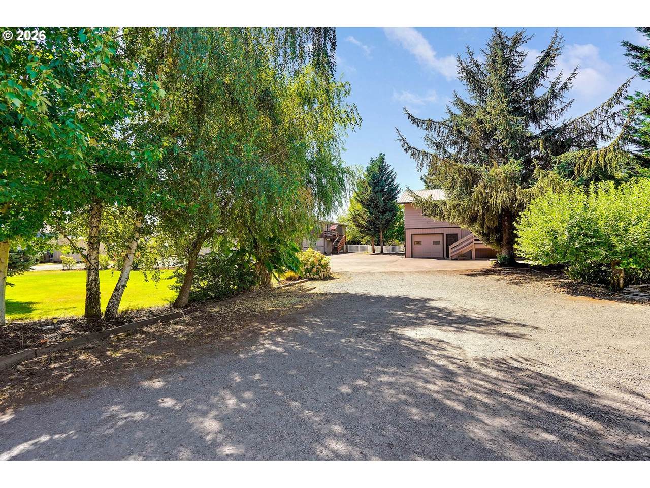 https://bt-photos.global.ssl.fastly.net/portland/1280_boomver_1_278944598-2.jpg