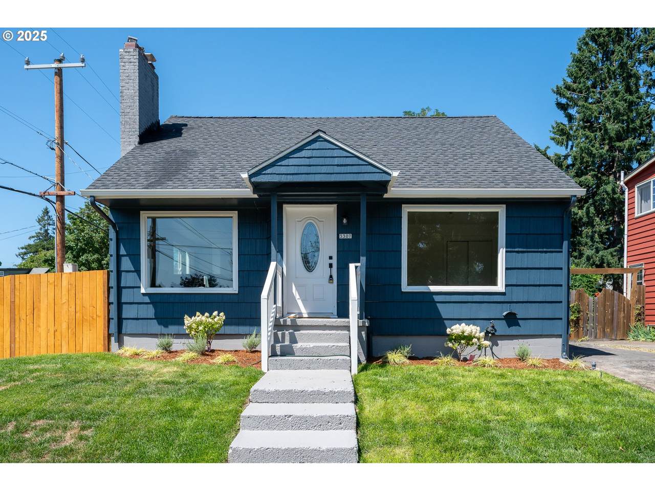 3307 74TH Ave - Photo 1