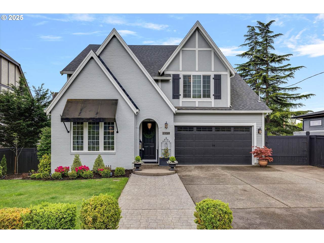 2059 Ramsey Dr - Photo 1