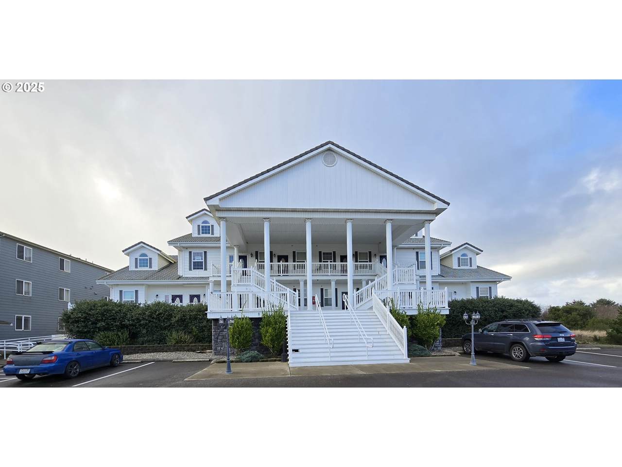 855 Ocean Shores Blvd - Photo 1