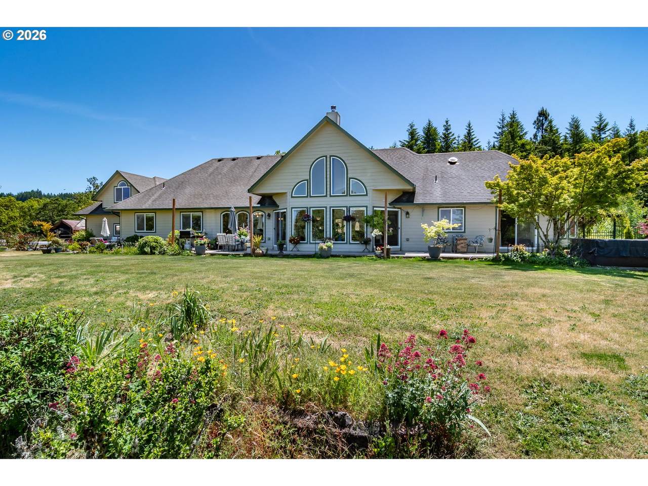 https://bt-photos.global.ssl.fastly.net/portland/1280_boomver_1_282410483-2.jpg