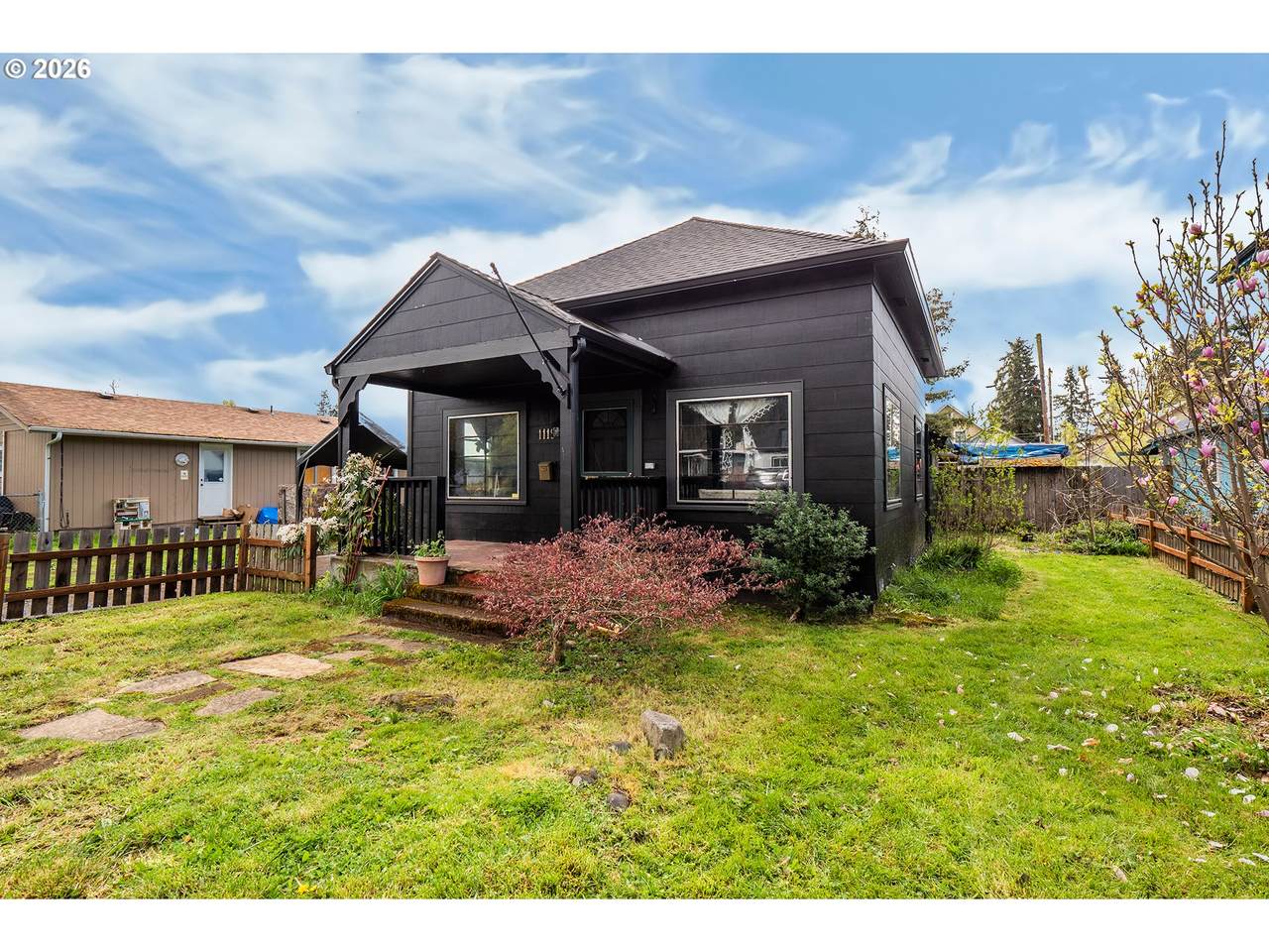 https://bt-photos.global.ssl.fastly.net/portland/1280_boomver_1_282428118-2.jpg