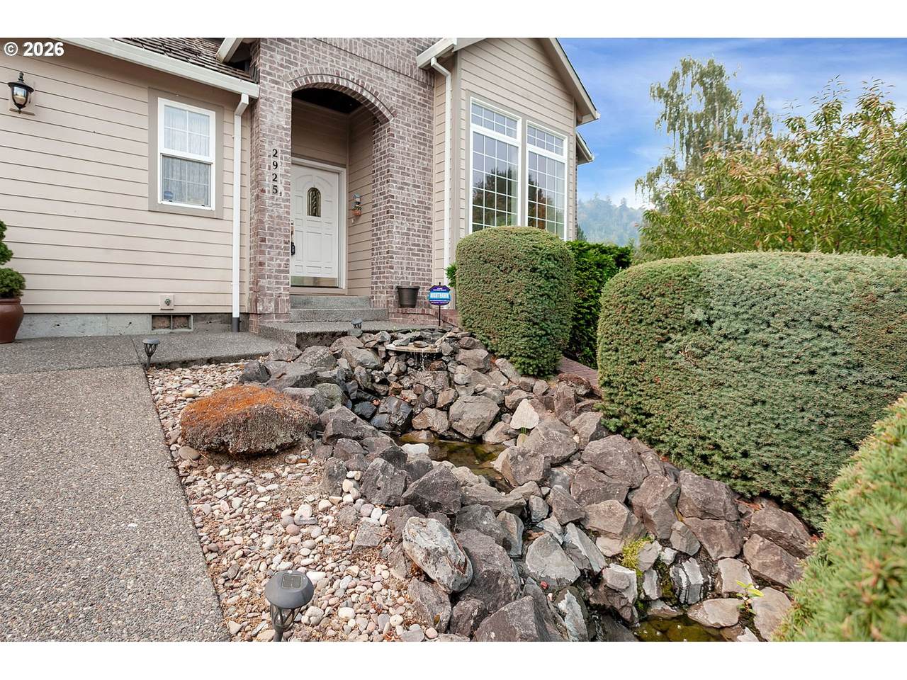 https://bt-photos.global.ssl.fastly.net/portland/1280_boomver_1_282560484-2.jpg