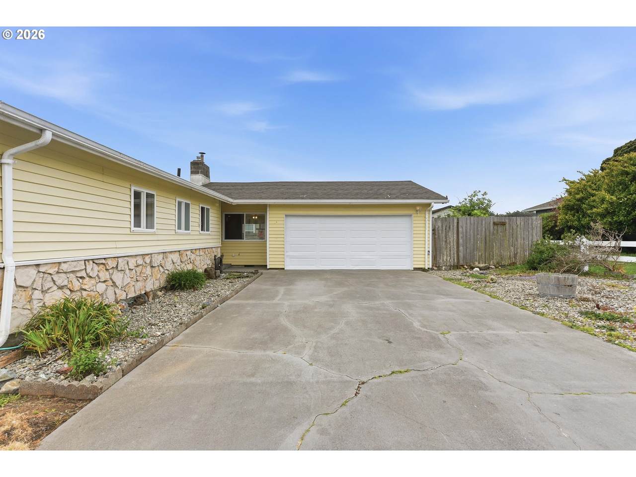 https://bt-photos.global.ssl.fastly.net/portland/1280_boomver_1_283698702-2.jpg