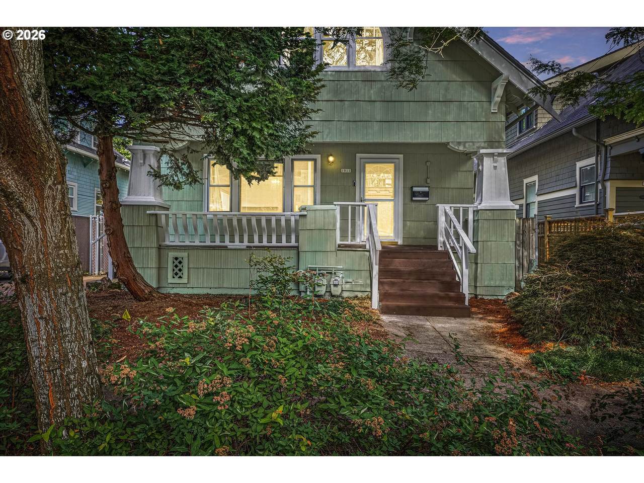 https://bt-photos.global.ssl.fastly.net/portland/1280_boomver_1_284419862-2.jpg