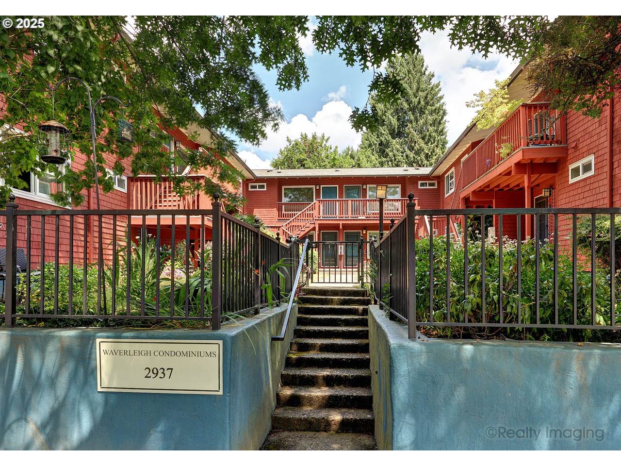 2937 Waverleigh Blvd - Photo 1