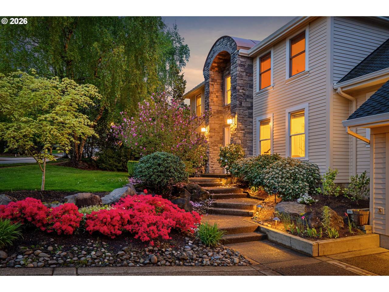 https://bt-photos.global.ssl.fastly.net/portland/1280_boomver_1_285668033-2.jpg