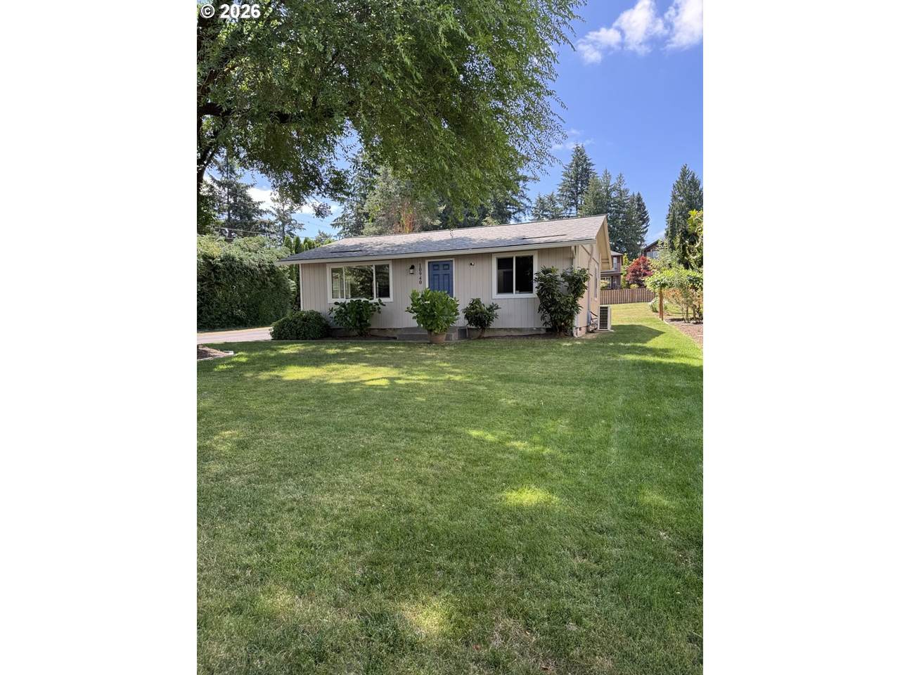 10940 North Dakota St - Photo 1